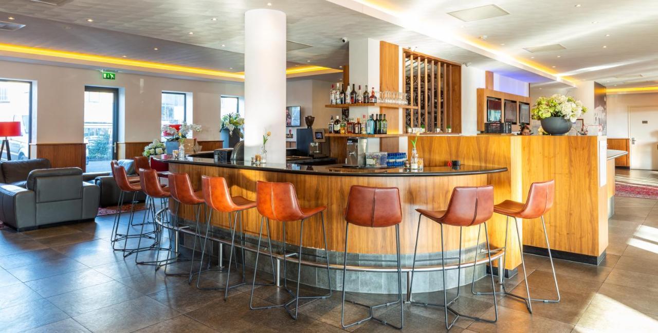 Bastion Hotel Amsterdam Airport Хоофддорп Экстерьер фото