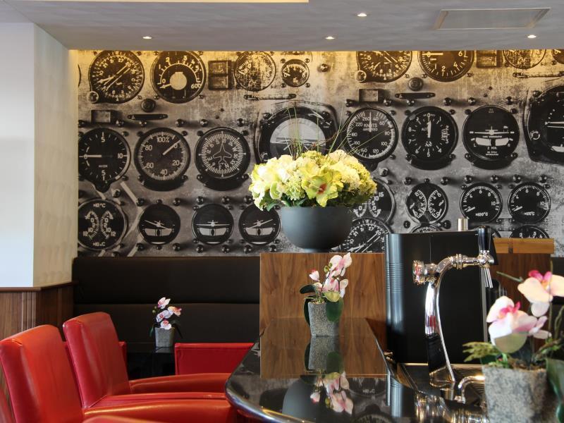 Bastion Hotel Amsterdam Airport Хоофддорп Экстерьер фото