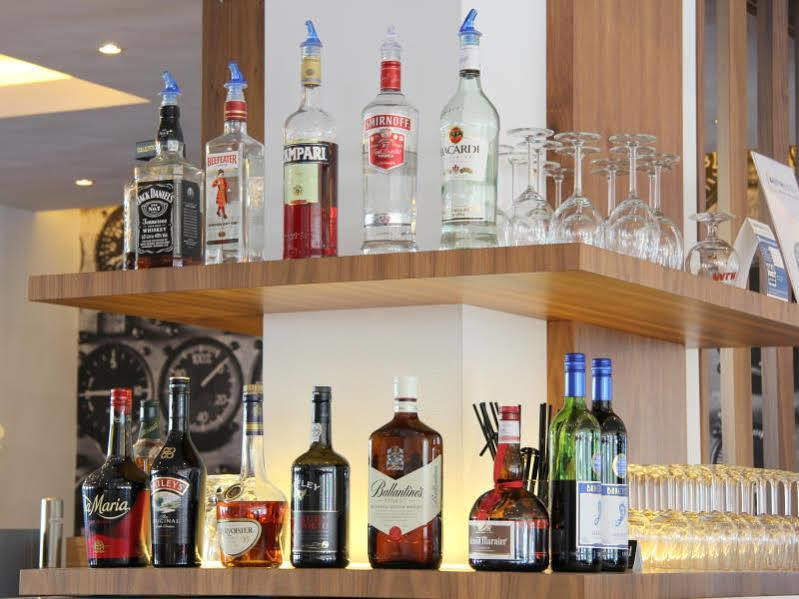 Bastion Hotel Amsterdam Airport Хоофддорп Экстерьер фото